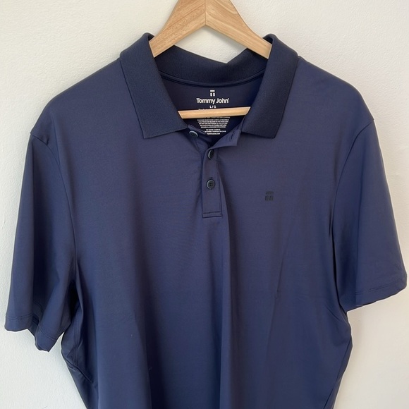 TOMMY JOHN Men’s Go Anywhere Polo Shirt in Navy Size Large - Picture 1 of 6